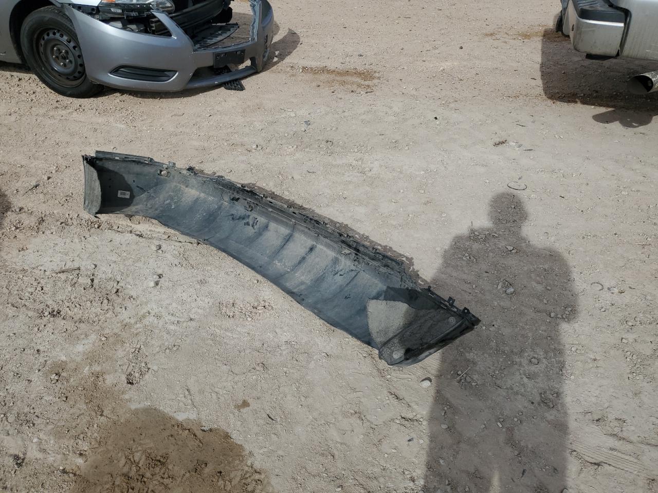 2019 Chevrolet Equinox VIN 3GNAXKEV6KS500490 Copart auction photo, rear end damage thumbnail 13