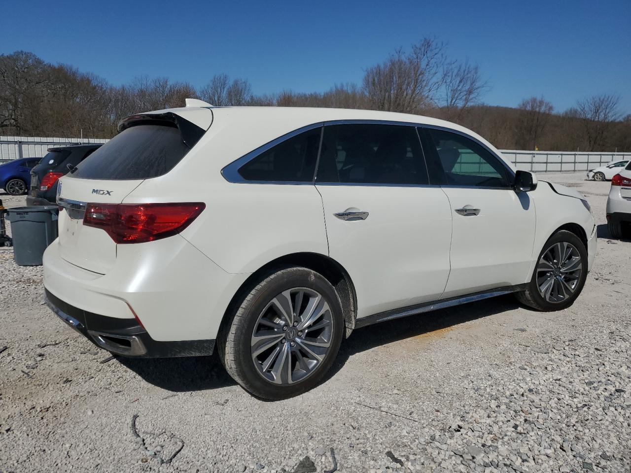 2017 Acura MDX VIN 5FRYD3H58HB004124 Copart auction photo, front end / side damage thumbnail 3