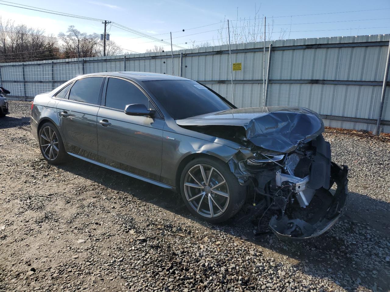 2015 Audi RS4 VIN WAUBGAFLXFA047726 Copart auction photo, front end damage thumbnail 4