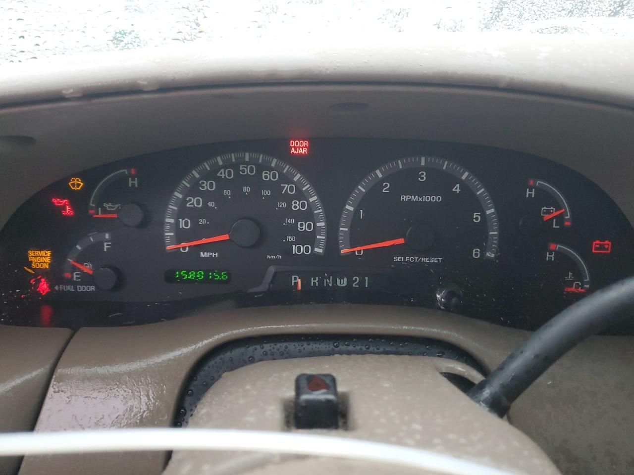 2000 Ford Expedition VIN 1FMFU18L5YLC07993 Copart auction photo, mechanical / front end damage thumbnail 9