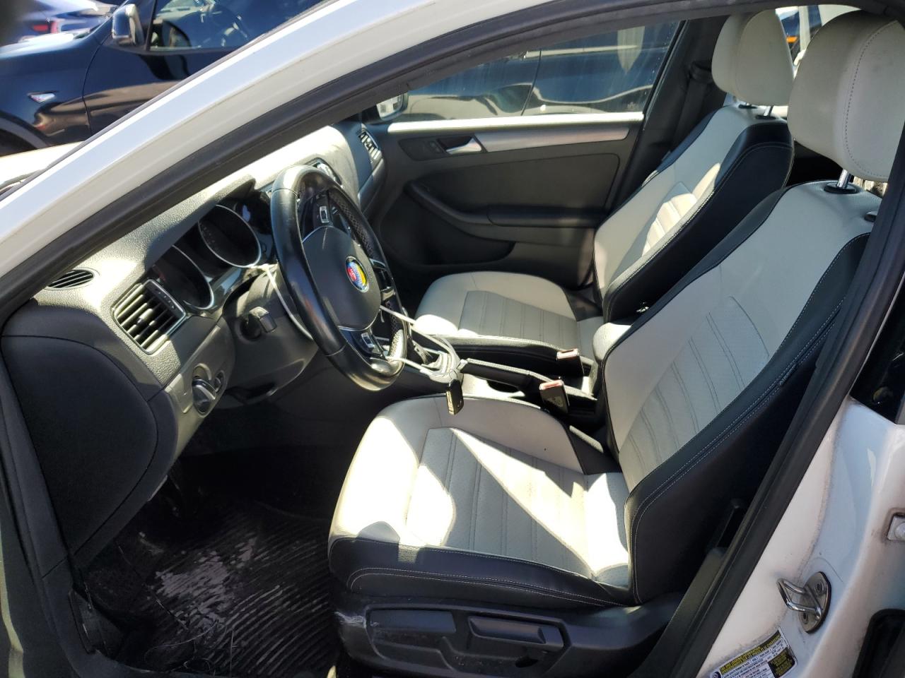2016 Volkswagen Jetta VIN 3VWD17AJ6GM236476 Copart auction photo, front end damage thumbnail 7
