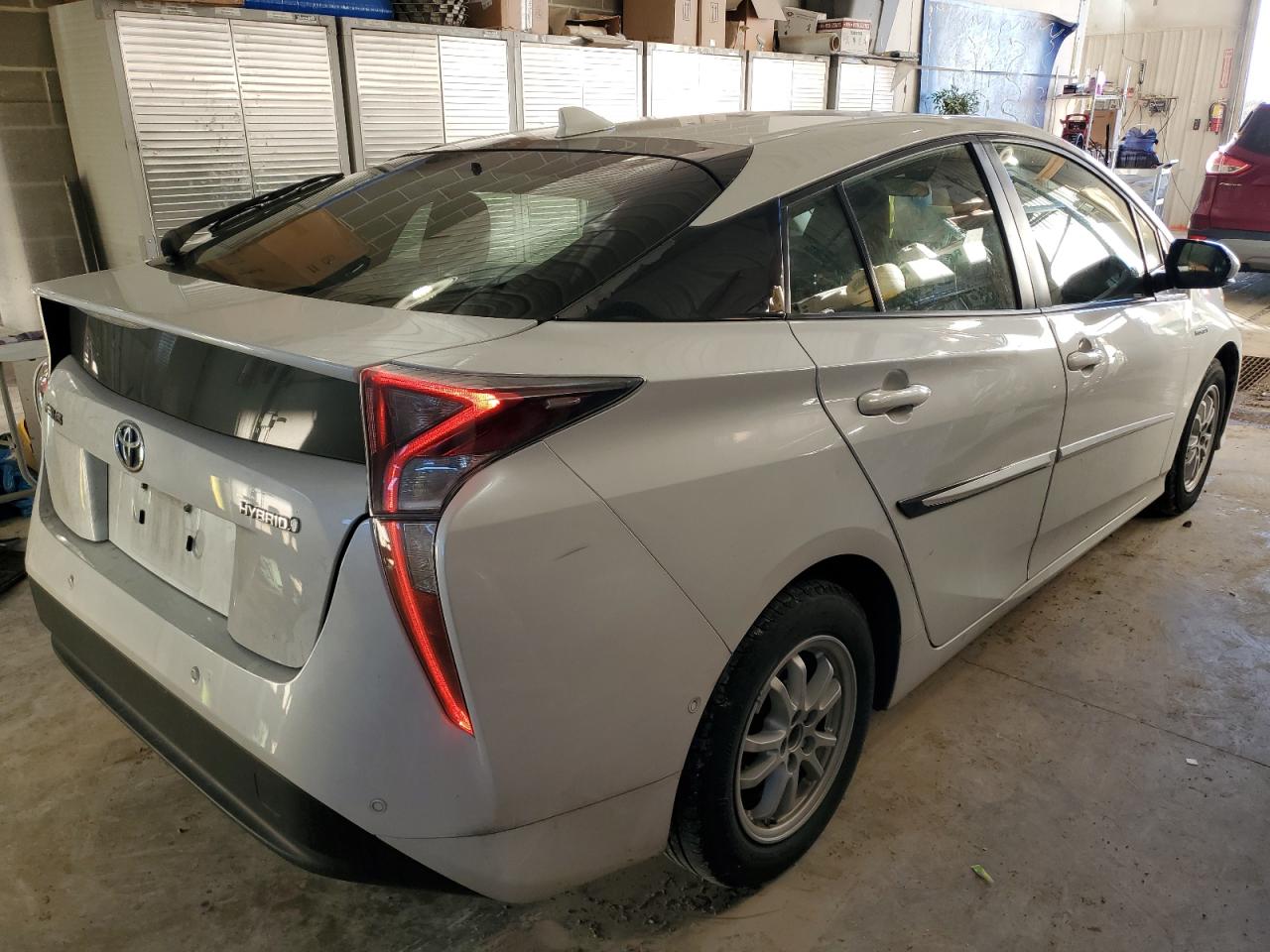 2017 Toyota Prius VIN JTDKARFU3H3043987 Copart auction photo, front end damage thumbnail 3