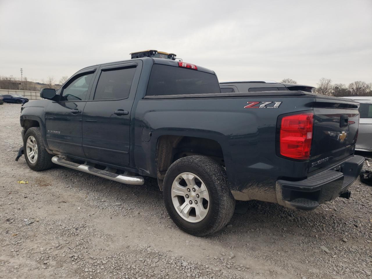 2018 Chevrolet Silverado VIN 3GCUKREC3JG307890 Copart auction photo, front end damage thumbnail 2