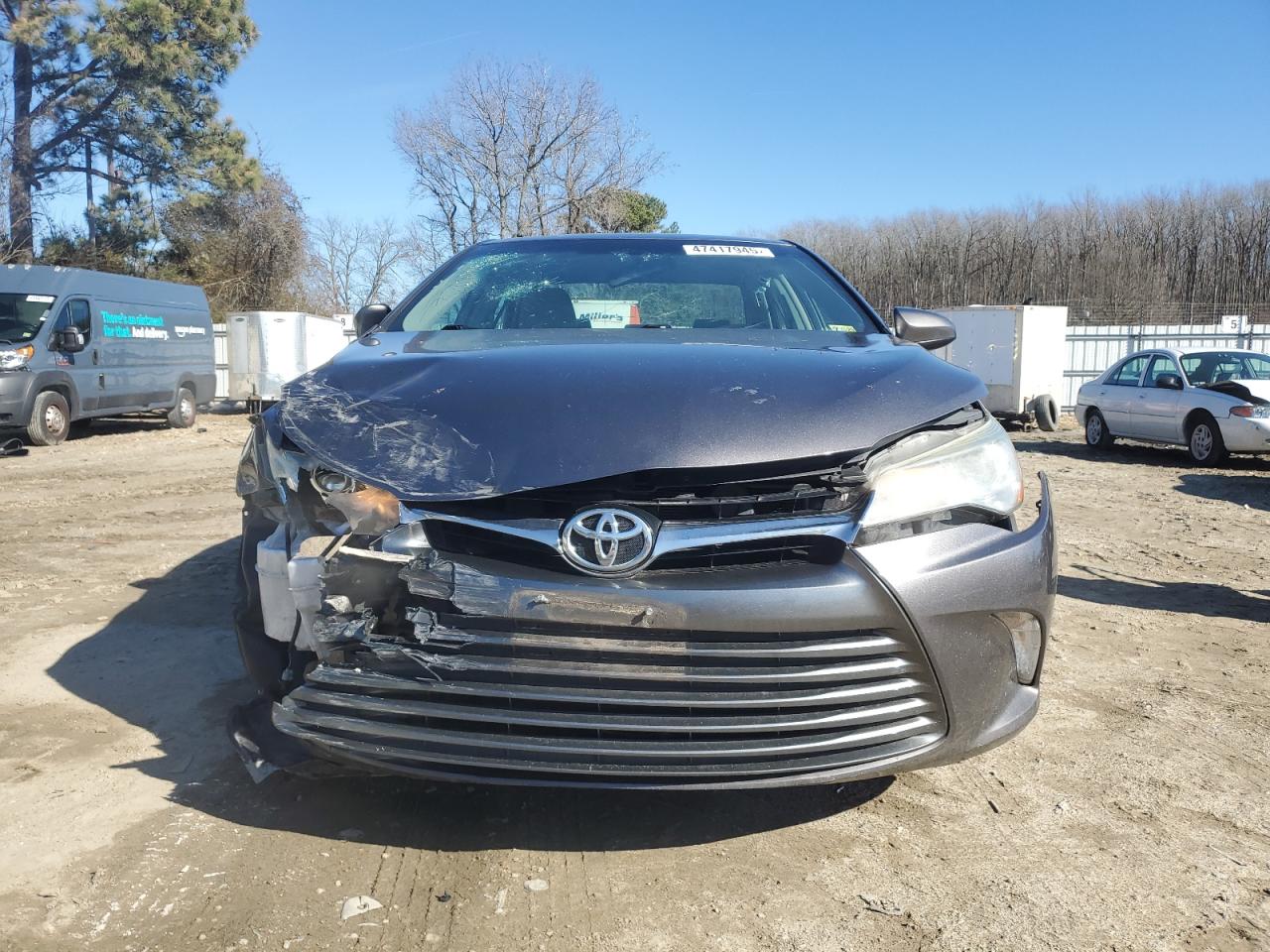 2017 Toyota Camry VIN 4T1BF1FK3HU689182 Copart auction photo, front end / minor dent/scratches damage thumbnail 5