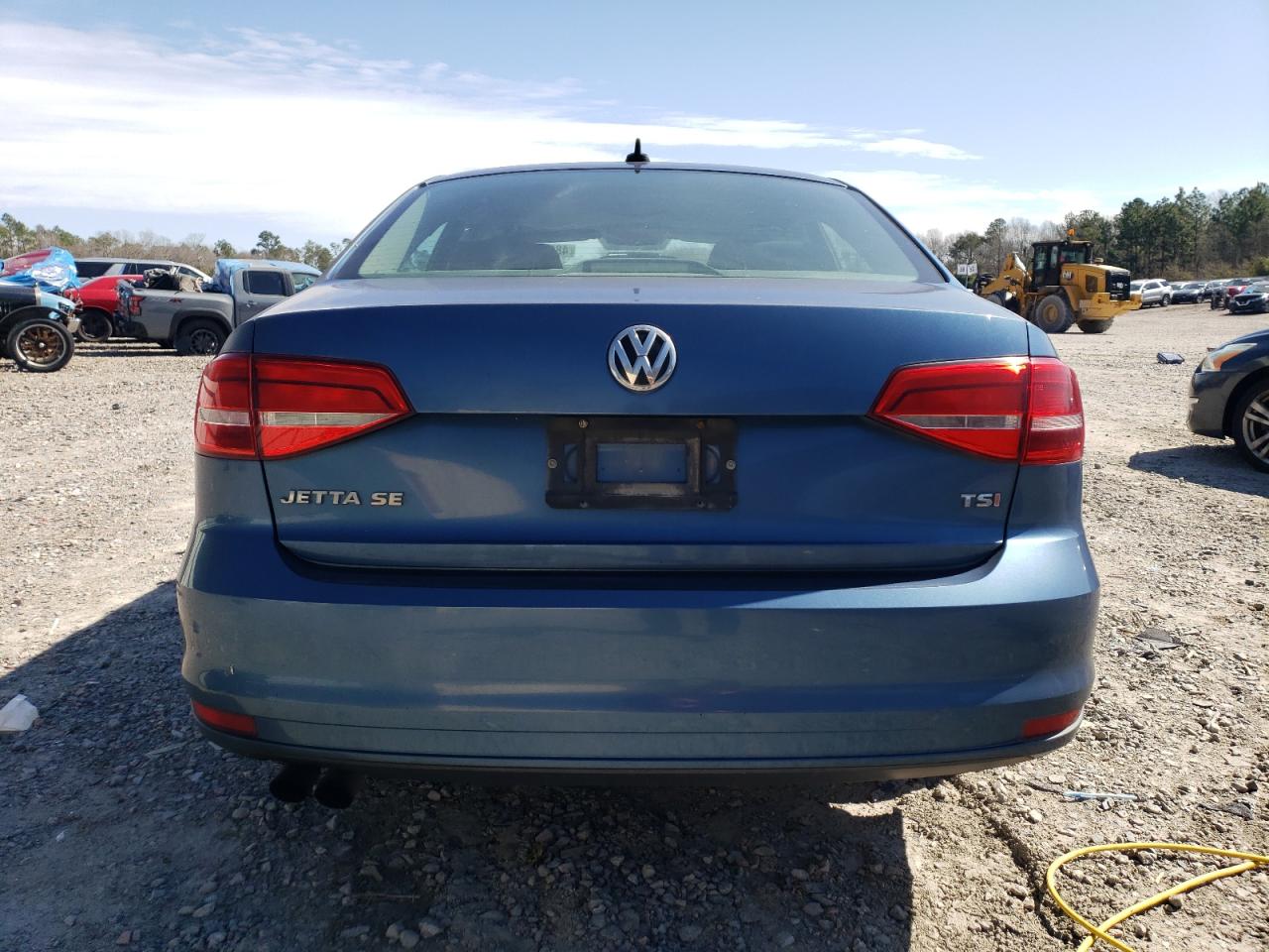 2015 Volkswagen Jetta VIN 3VWD17AJ2FM243231 Copart auction photo, side damage thumbnail 6