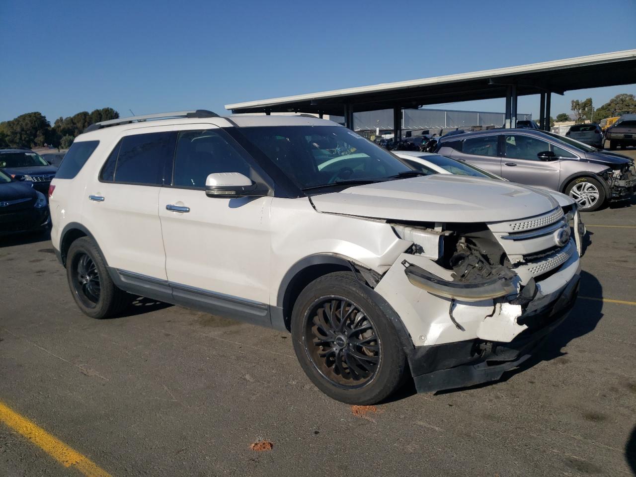 2011 Ford Explorer VIN 1FMHK8F84BGA11940 Copart auction photo, front end damage thumbnail 4