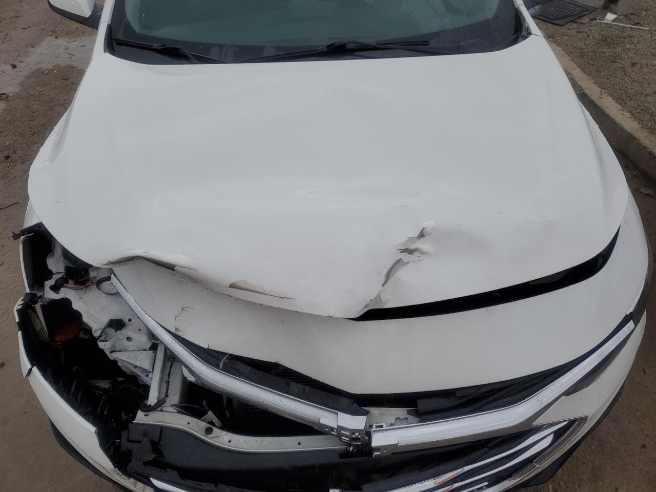 2020 Chevrolet Malibu VIN 1G1ZD5ST2LF103544 Copart auction photo, front end damage thumbnail 11