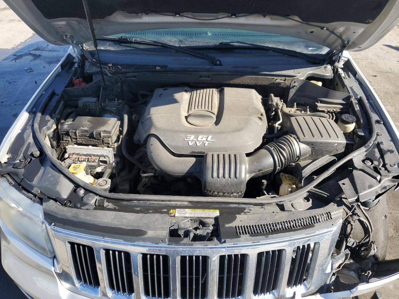 2013 Jeep Grand Cherokee VIN 1C4RJFAG4DC518958 Copart auction photo, front end / rear end damage thumbnail 12