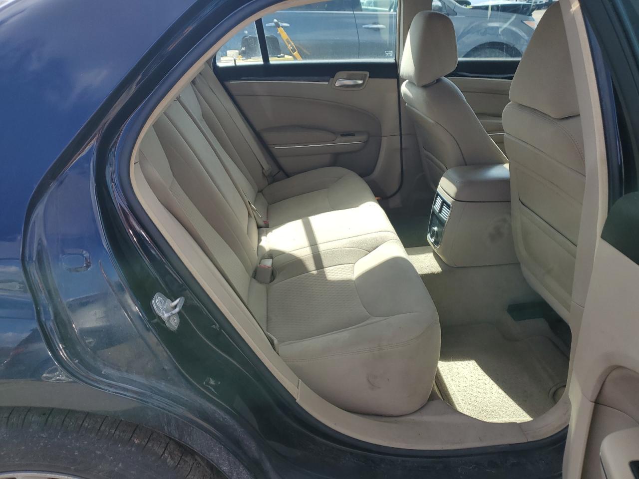 2012 Chrysler 300 VIN 2C3CCAAG3CH117839 Copart auction photo, front end damage thumbnail 10