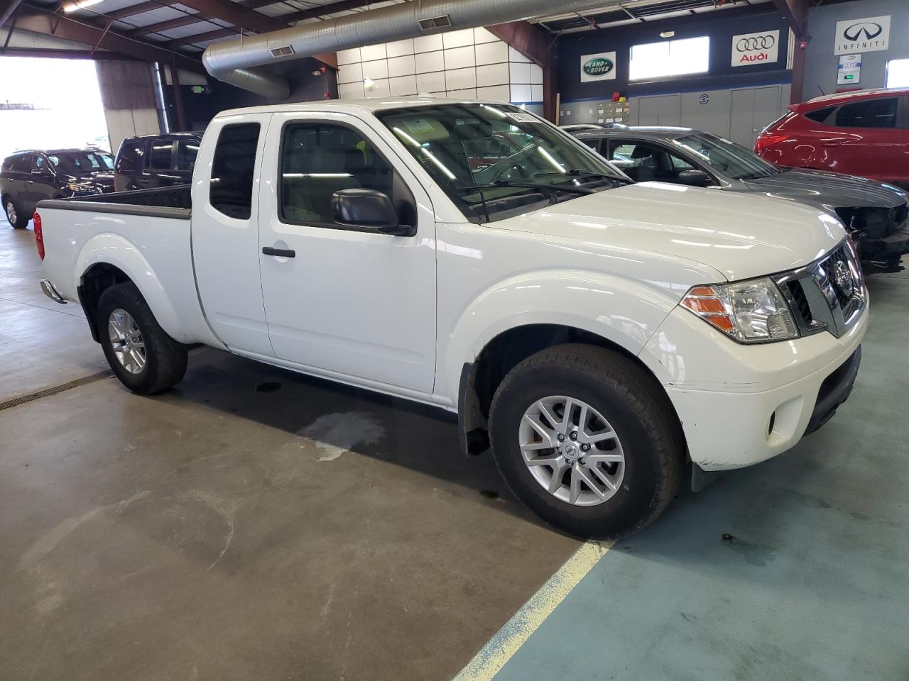 2015 Nissan Navara (Frontier) VIN 1N6AD0CW4FN748686 Copart auction photo, minor dent/scratches damage thumbnail 4