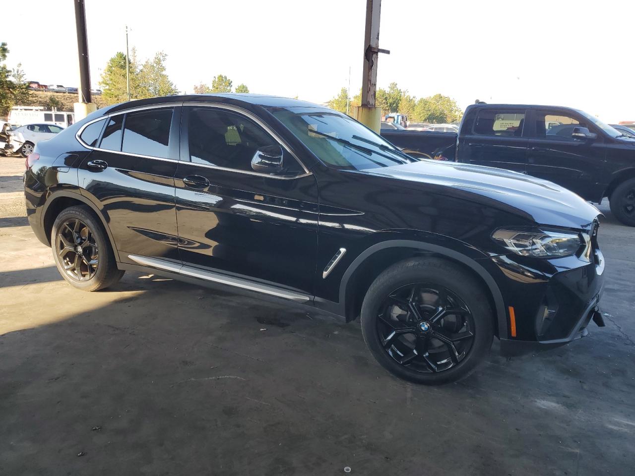2022 BMW X4 VIN 5UX33DT07N9K58394 Copart auction photo, front end damage thumbnail 4