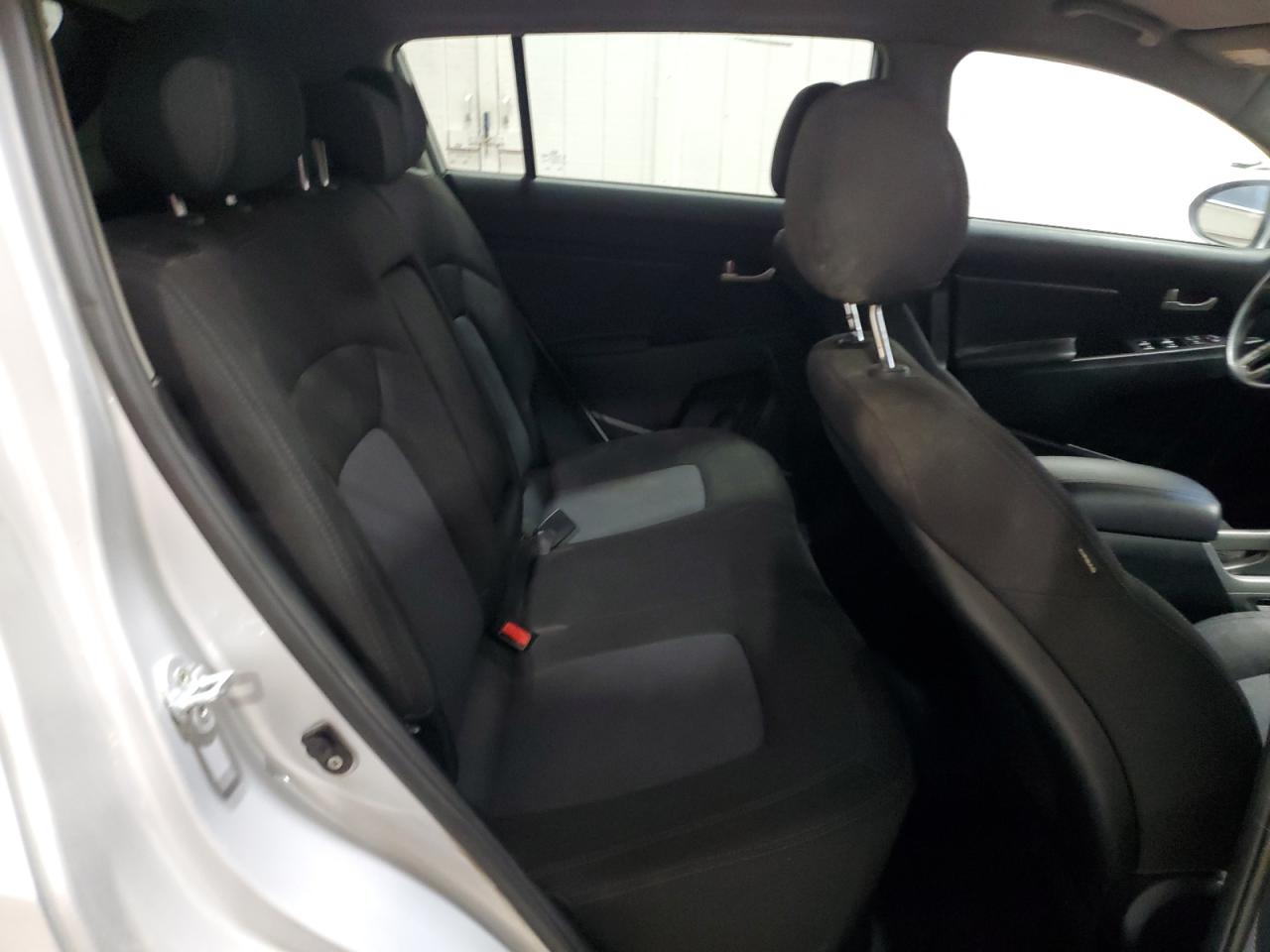 2016 KIA Sportage VIN KNDPBCAC6G7820412 Copart auction photo, mechanical / minor dent/scratches damage thumbnail 11