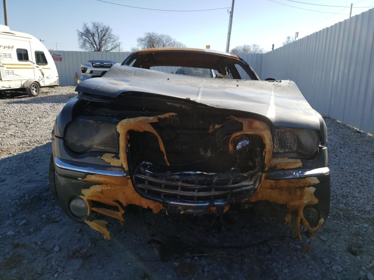 2008 Chrysler 300 VIN 2C3LA63H08H319909 Copart auction photo, burn damage thumbnail 5