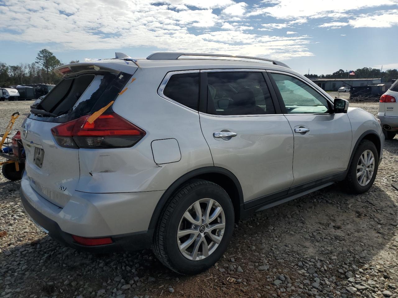 2017 Nissan Rogue VIN 5N1AT2MN0HC822428 Copart auction photo, rear end damage thumbnail 3