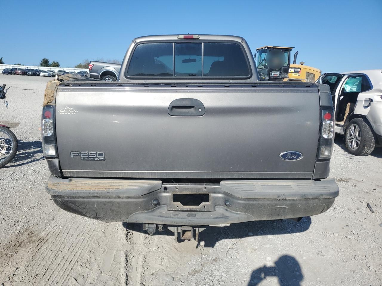2003 Ford F250 VIN 1FTNW21F63EA21929 Copart auction photo, rear end damage thumbnail 6
