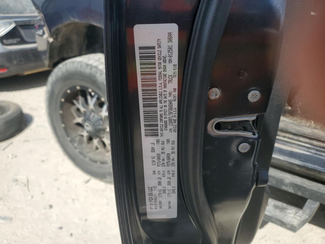 2015 RAM 1500 VIN 1C6RR7LT6FS602045 Copart auction photo, front end damage thumbnail 12