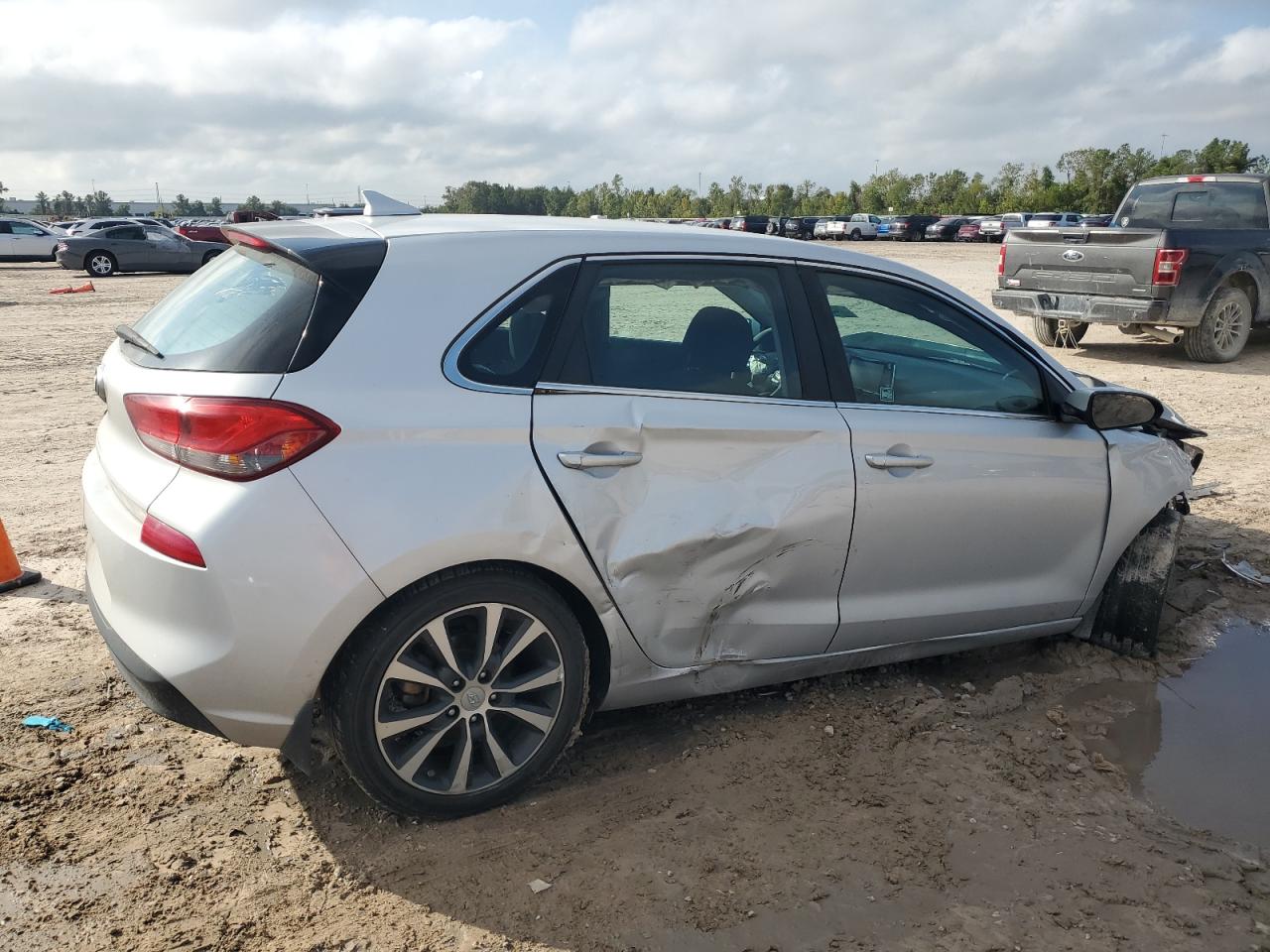 2018 Hyundai Elantra VIN KMHH35LE4JU018960 Copart auction photo, all over damage thumbnail 3