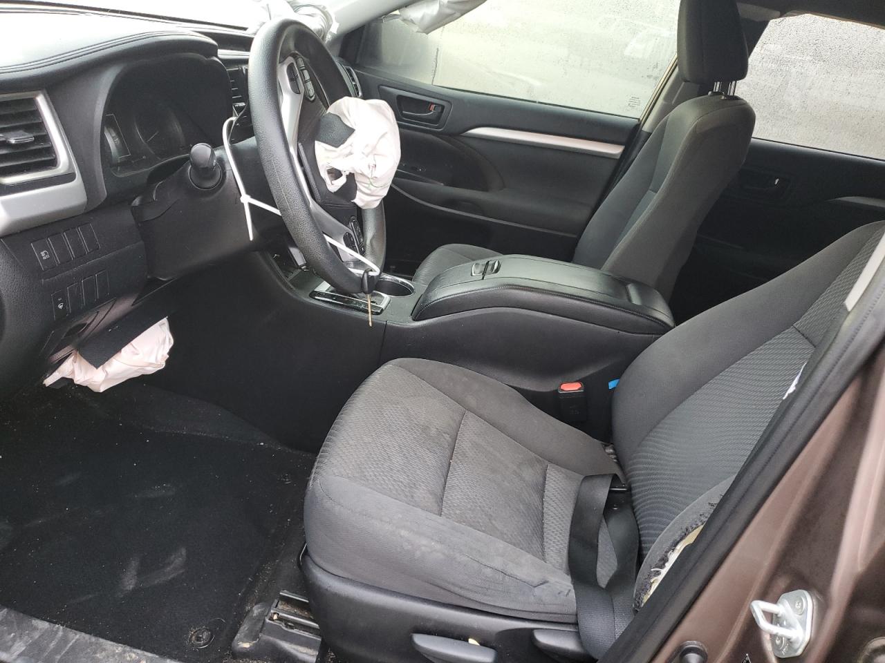 2019 Toyota Highlander VIN 5TDZARFHXKS060258 Copart auction photo, front end / side damage thumbnail 7