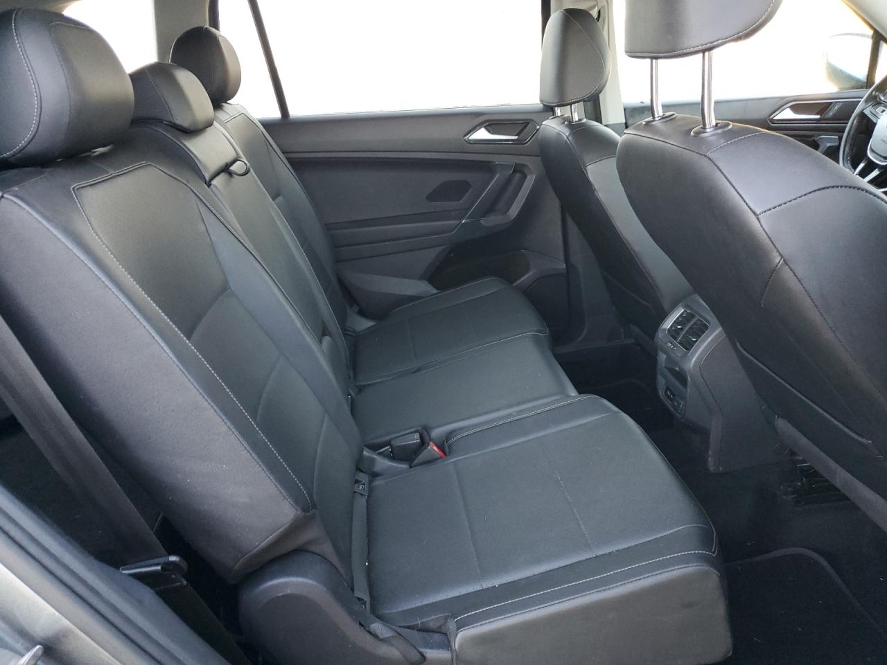 2018 Volkswagen Tiguan VIN 3VV3B7AX3JM132049 Copart auction photo, front end damage thumbnail 10