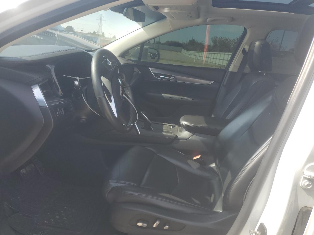2018 Cadillac XT5 VIN 1GYKNCRS3JZ171896 Copart auction photo, hail / minor dent/scratches damage thumbnail 7