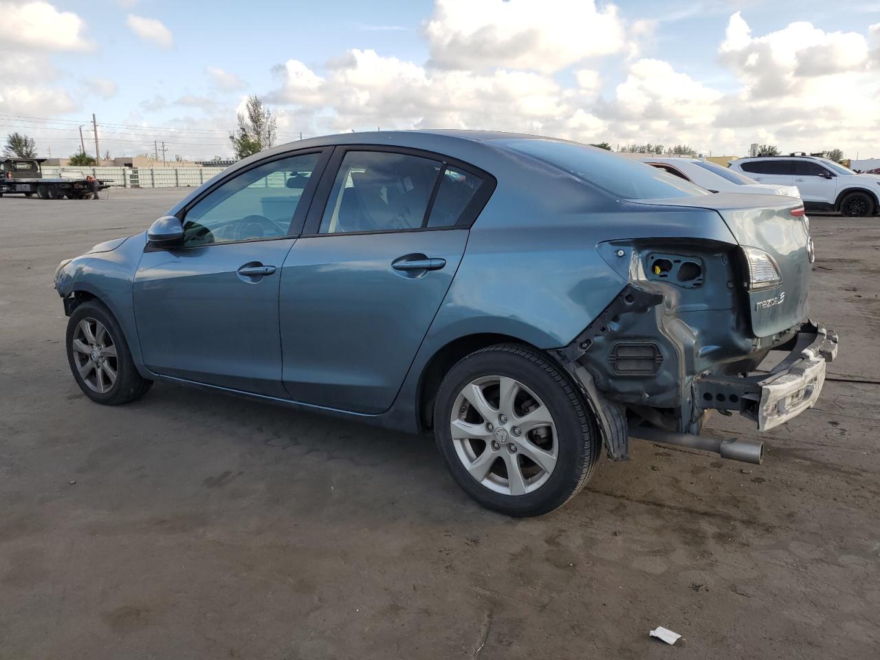 2010 Mazda 3 VIN JM1BL1SFXA1229823 Copart auction photo, rear end / front end damage thumbnail 2