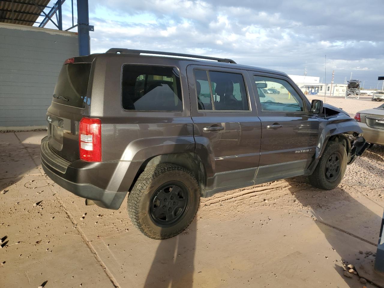 2014 Jeep Liberty (Patriot) VIN 1C4NJRBB7ED757046 Copart auction photo, front end damage thumbnail 3