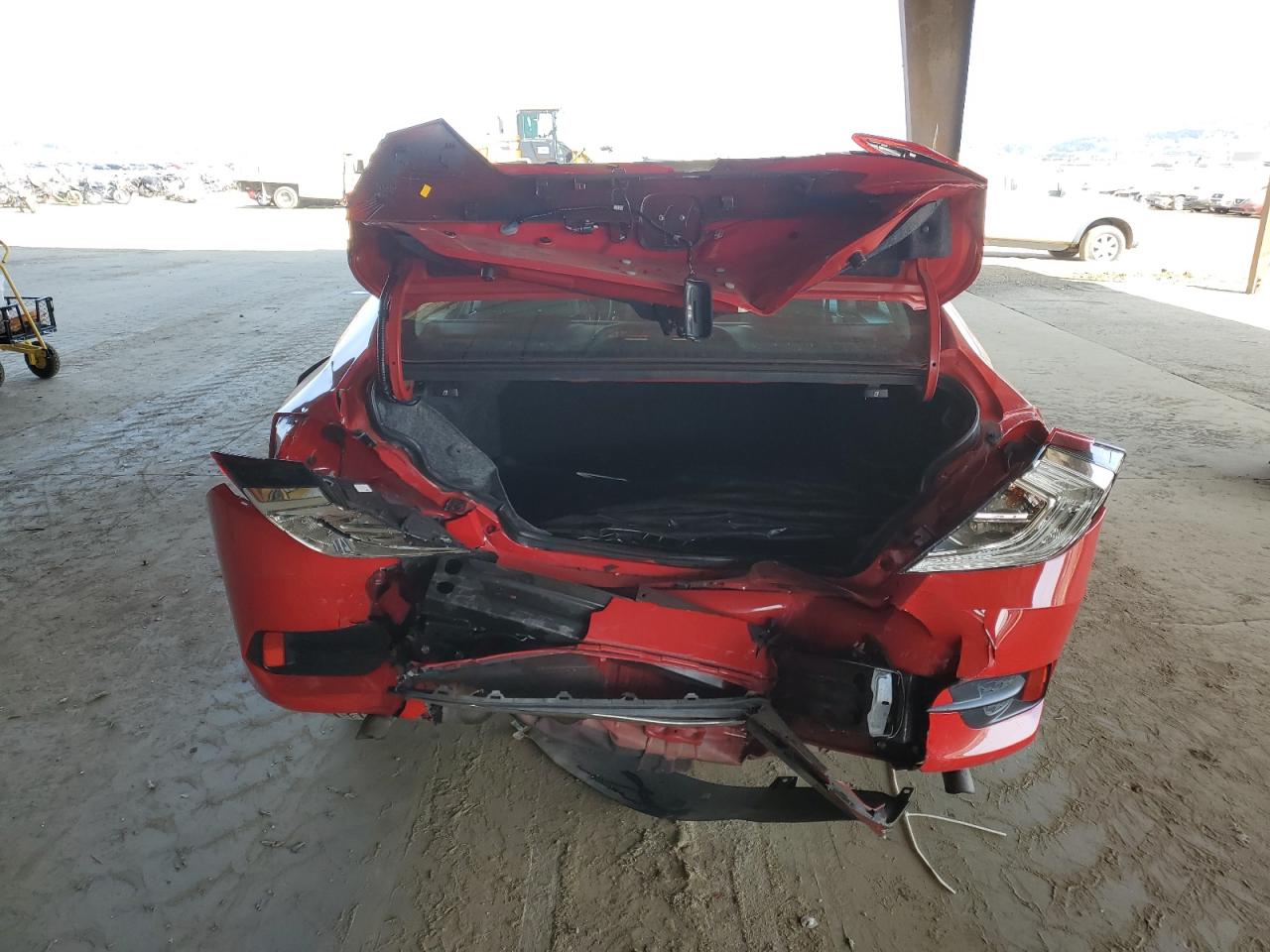 2020 Honda Civic VIN 2HGFC1F33LH680082 Copart auction photo, rear end / front end damage thumbnail 6