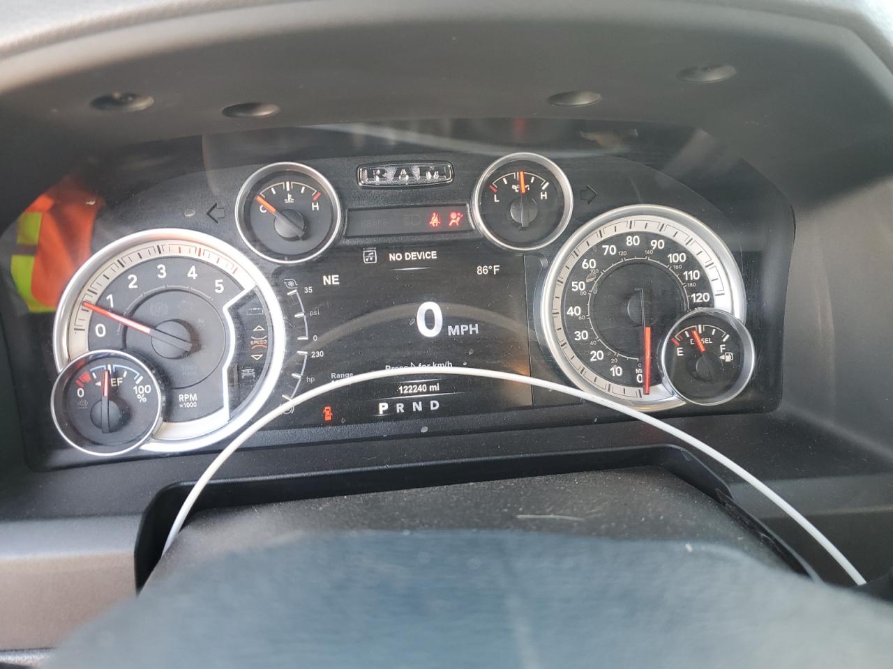 2015 RAM 2500 VIN 3C6UR5DL4FG635291 Copart auction photo, front end / side damage thumbnail 9