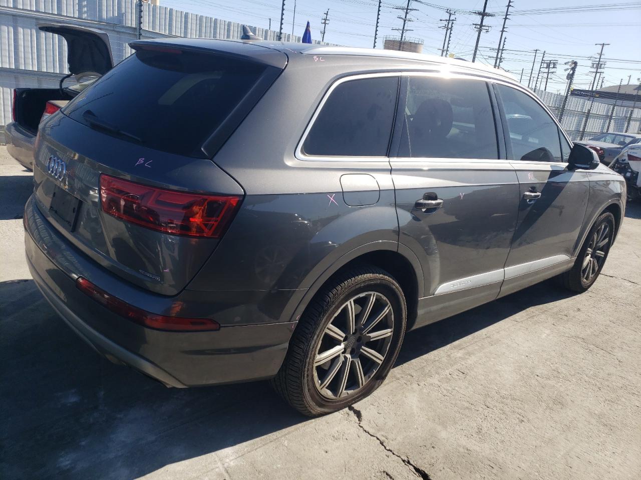 2019 Audi Q7 VIN WA1AHAF77KD038547 Copart auction photo, minor dent/scratches damage thumbnail 3
