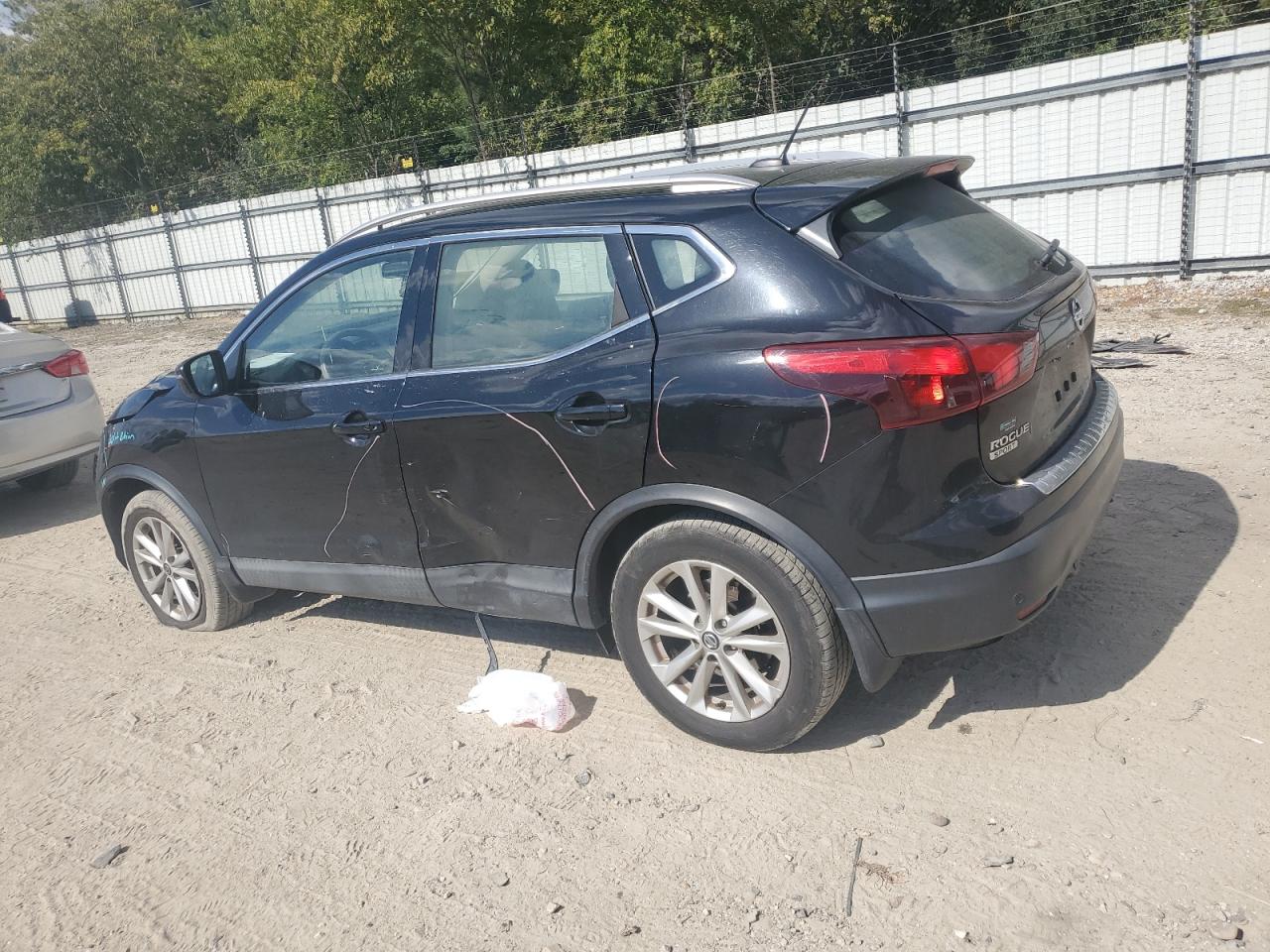 2019 Nissan Rogue VIN JN1BJ1CR4KW327915 Copart auction photo, all over damage thumbnail 2
