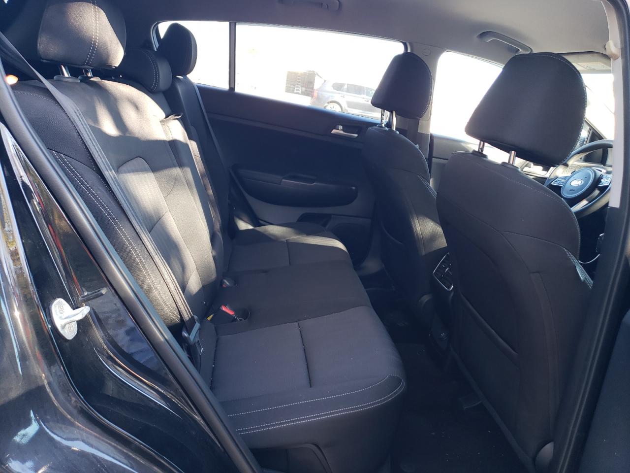 2020 KIA Sportage VIN KNDPMCACXL7755536 Copart auction photo, rear end / minor dent/scratches damage thumbnail 11