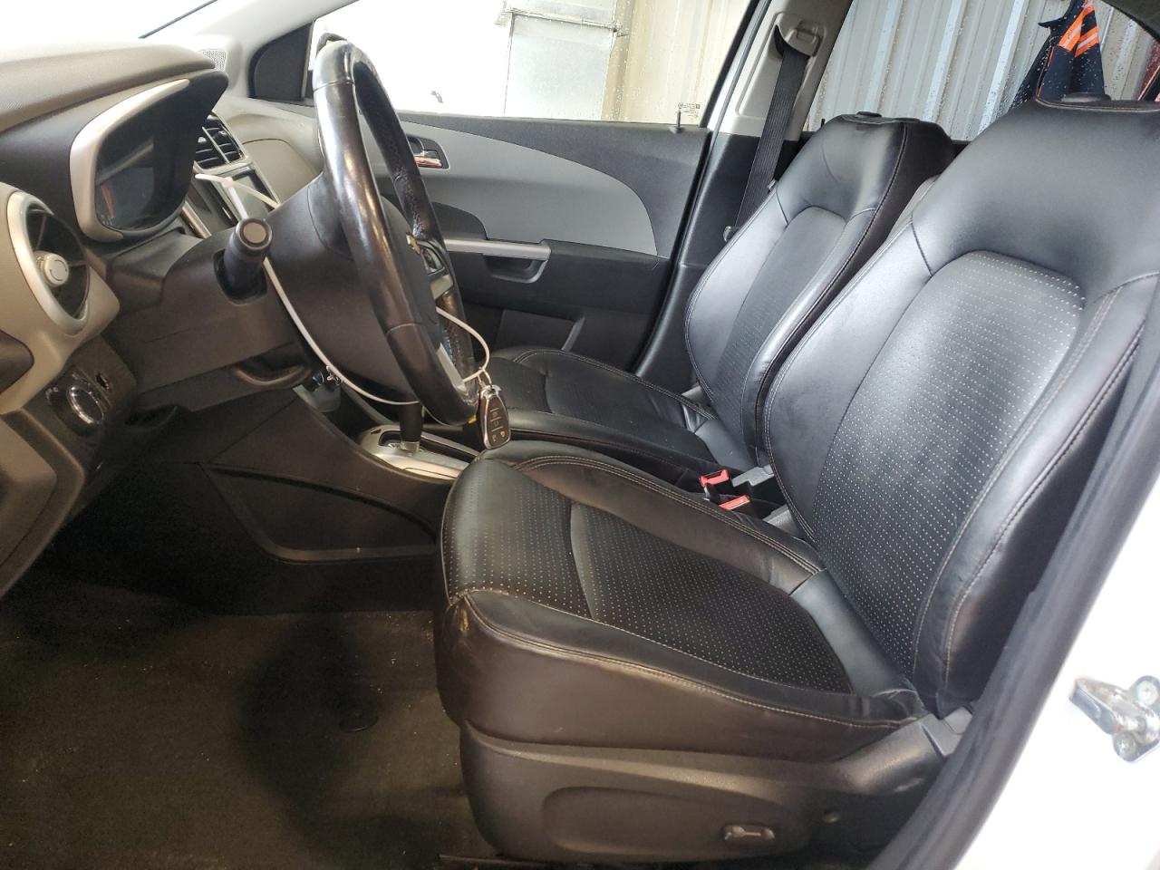 2017 Chevrolet Sonic VIN 1G1JF5SB2H4106722 Copart auction photo, front end / minor dent/scratches damage thumbnail 7