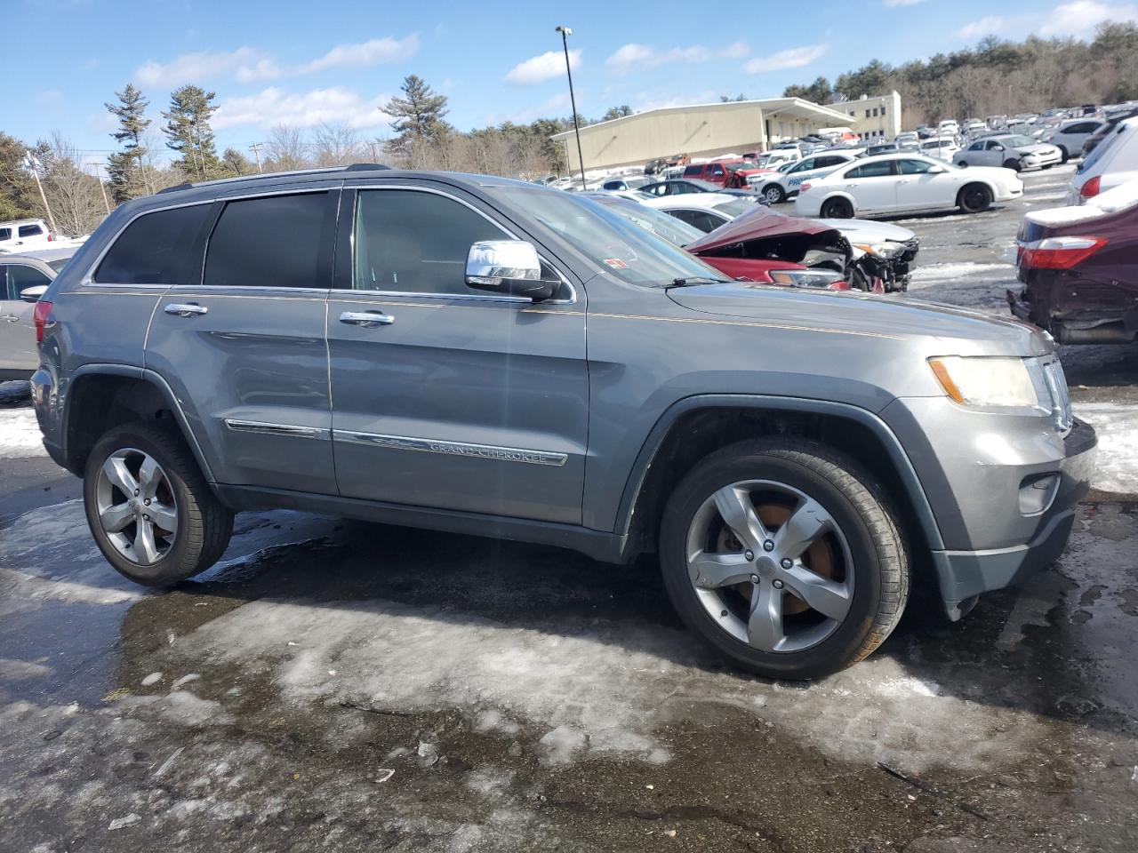 2013 Jeep Grand Cherokee VIN 1C4RJFCT0DC591531 Copart auction photo, front end / mechanical damage thumbnail 4