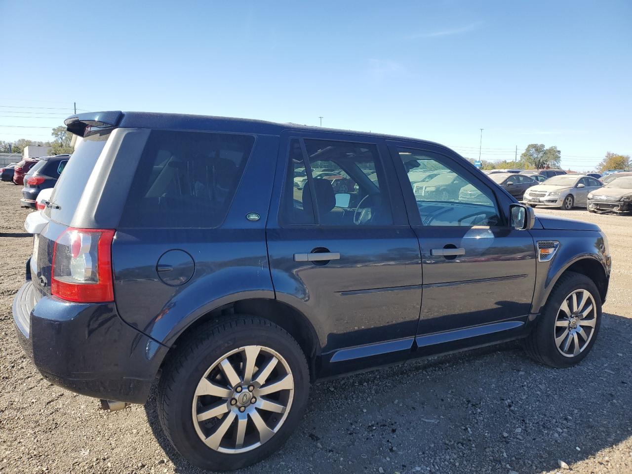 2008 Land Rover LR2 VIN SALFT24N38H111831 Copart auction photo, top/roof damage thumbnail 3