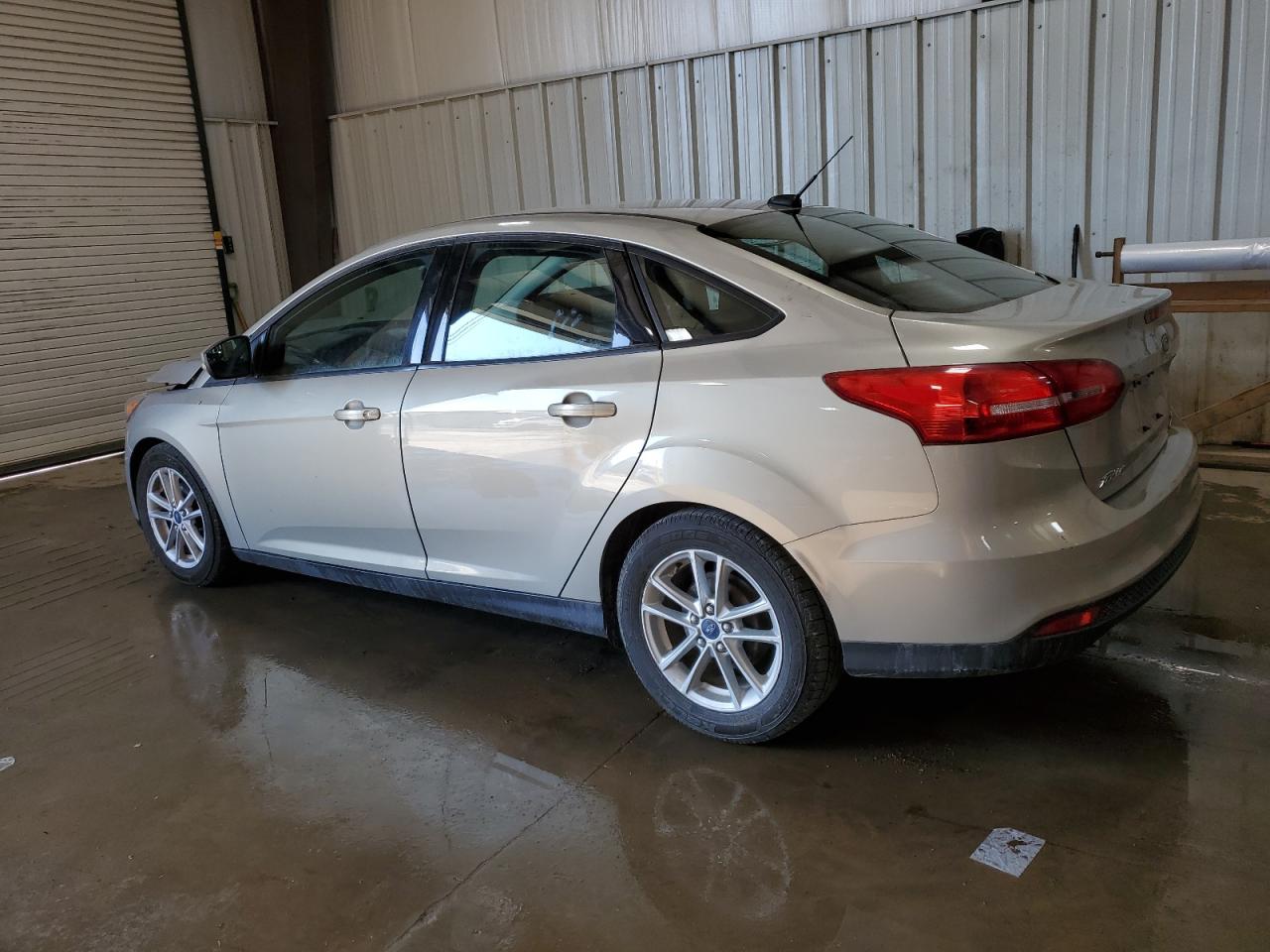 2016 Ford Focus VIN 1FADP3F22GL224568 Copart auction photo, front end damage thumbnail 2