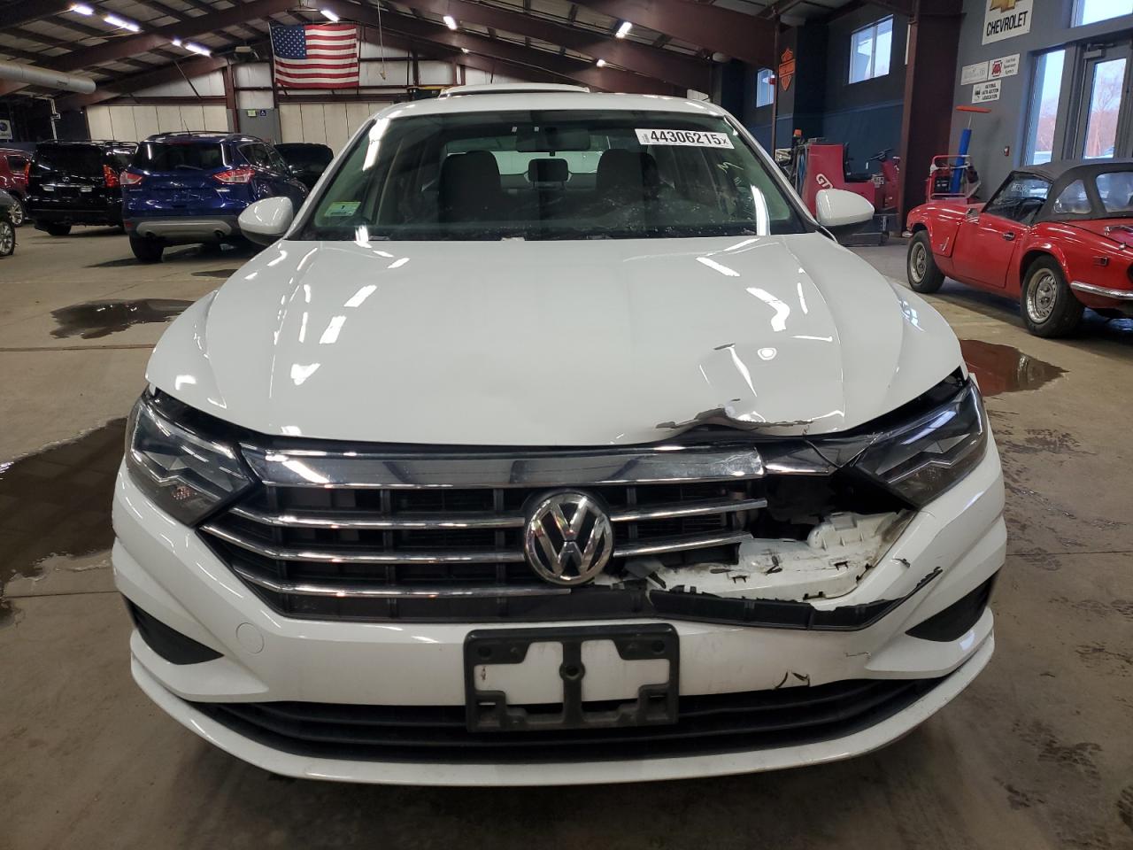 2019 Volkswagen Jetta VIN 3VWC57BU2KM229476 Copart auction photo, front end / minor dent/scratches damage thumbnail 5