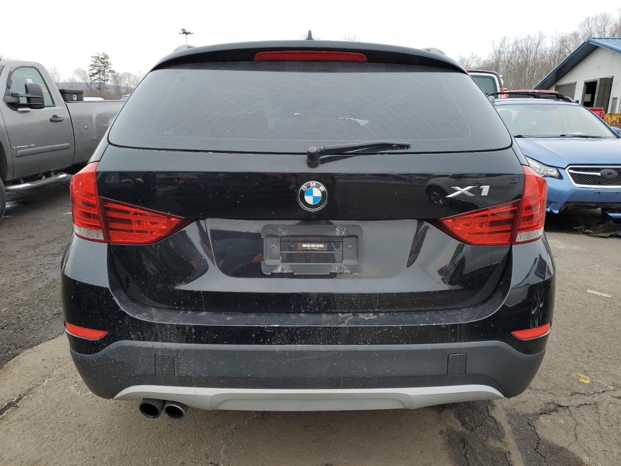 2015 BMW X1 VIN WBAVL1C54FVY27471 Copart auction photo, minor dent/scratches damage thumbnail 6