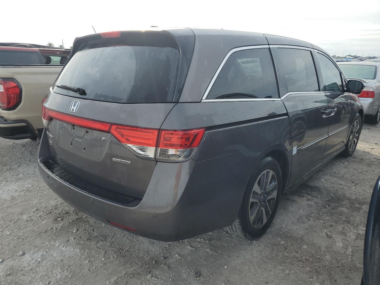 2016 Honda Odyssey VIN 5FNRL5H96GB014933 Copart auction photo, water/flood damage thumbnail 3