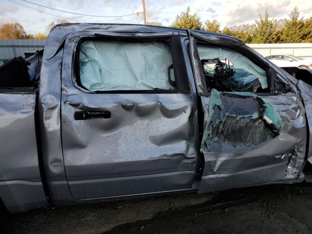 2022 RAM 1500 VIN 1C6RRFFG4NN290037 Copart auction photo, all over / rollover damage thumbnail 10
