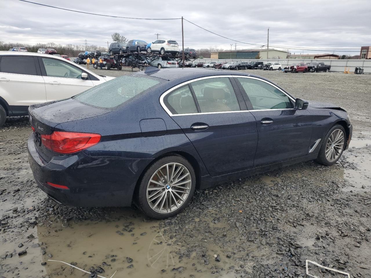 2017 BMW 5er VIN WBAJE7C34HWA03836 Copart auction photo, front end damage thumbnail 3