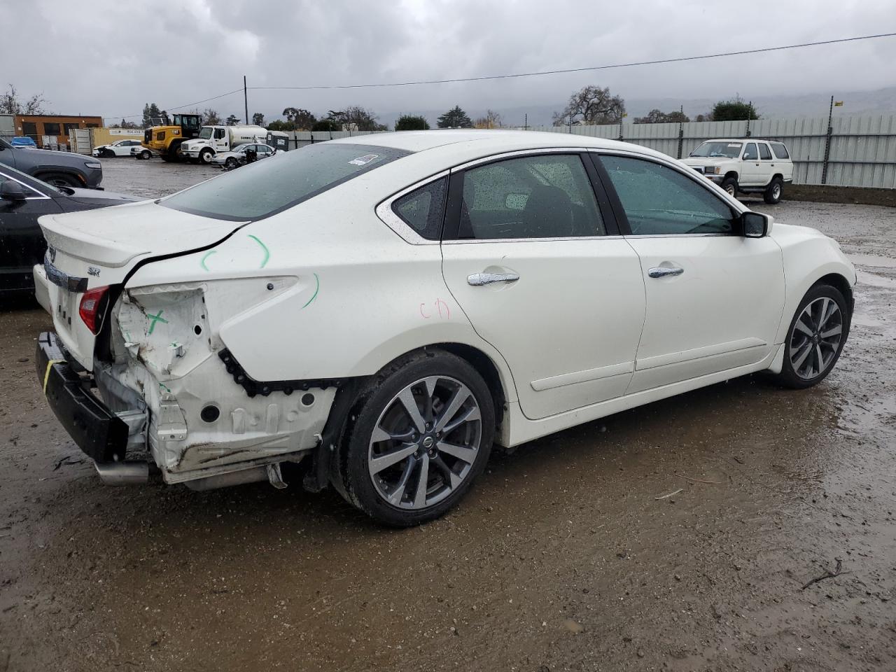 2016 Nissan Altima VIN 1N4AL3AP3GC241641 Copart auction photo, front end / rear end damage thumbnail 3