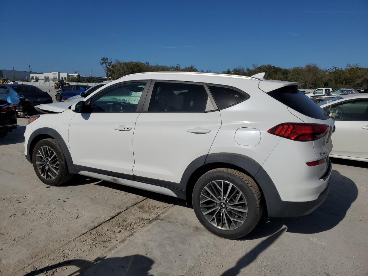2020 Hyundai Tucson VIN KM8J33AL7LU231959 Copart auction photo, front end damage thumbnail 2