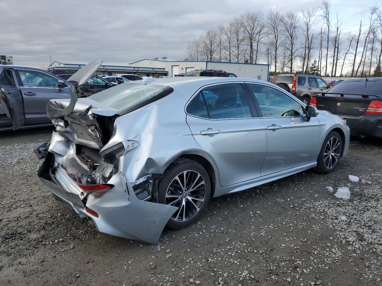 2019 Toyota Camry VIN 4T1B11HK4KU806917 Copart auction photo, rear end damage thumbnail 3