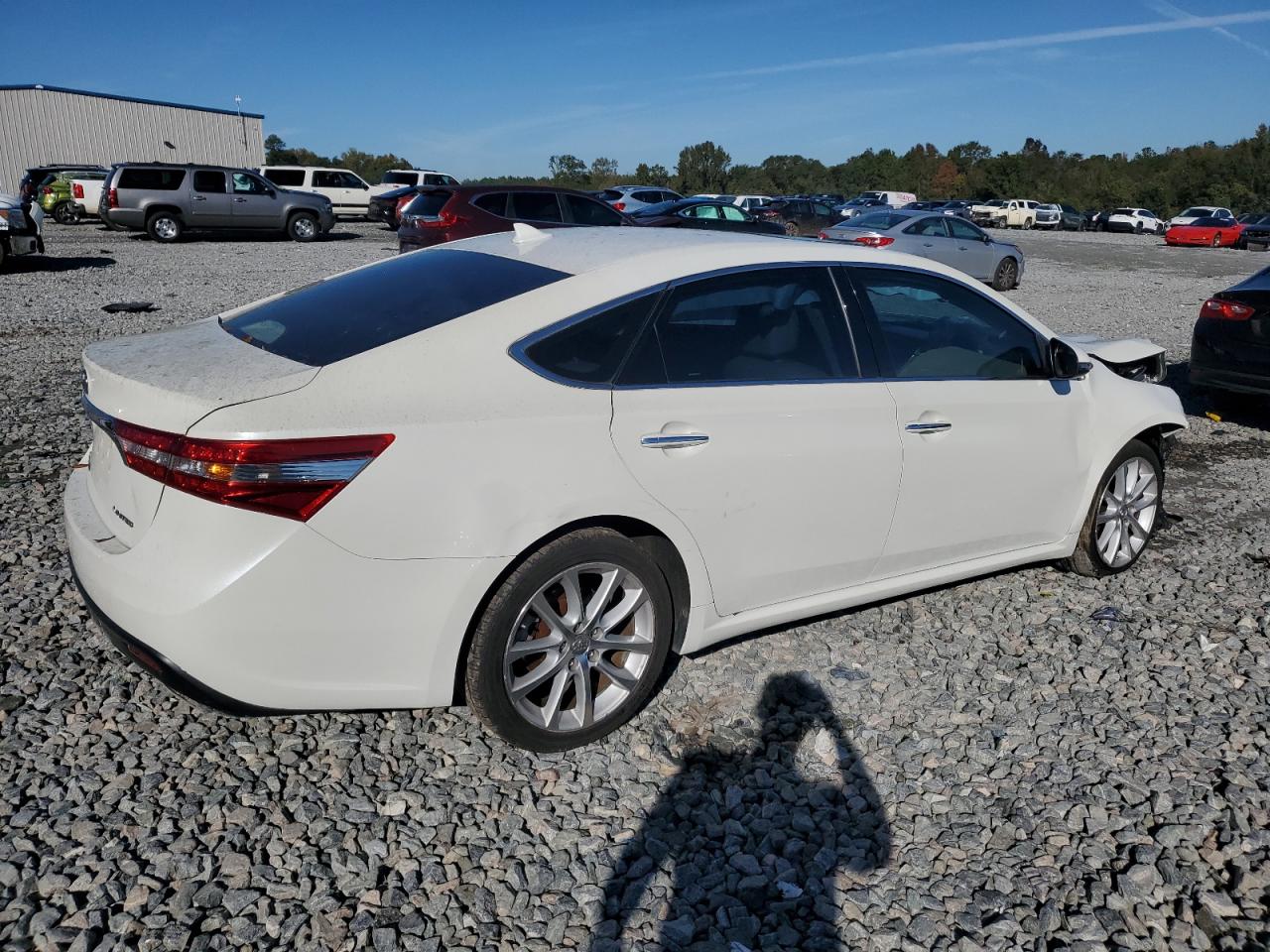 2014 Toyota Avalon VIN 4T1BK1EB0EU102378 Copart auction photo, front end / side damage thumbnail 3