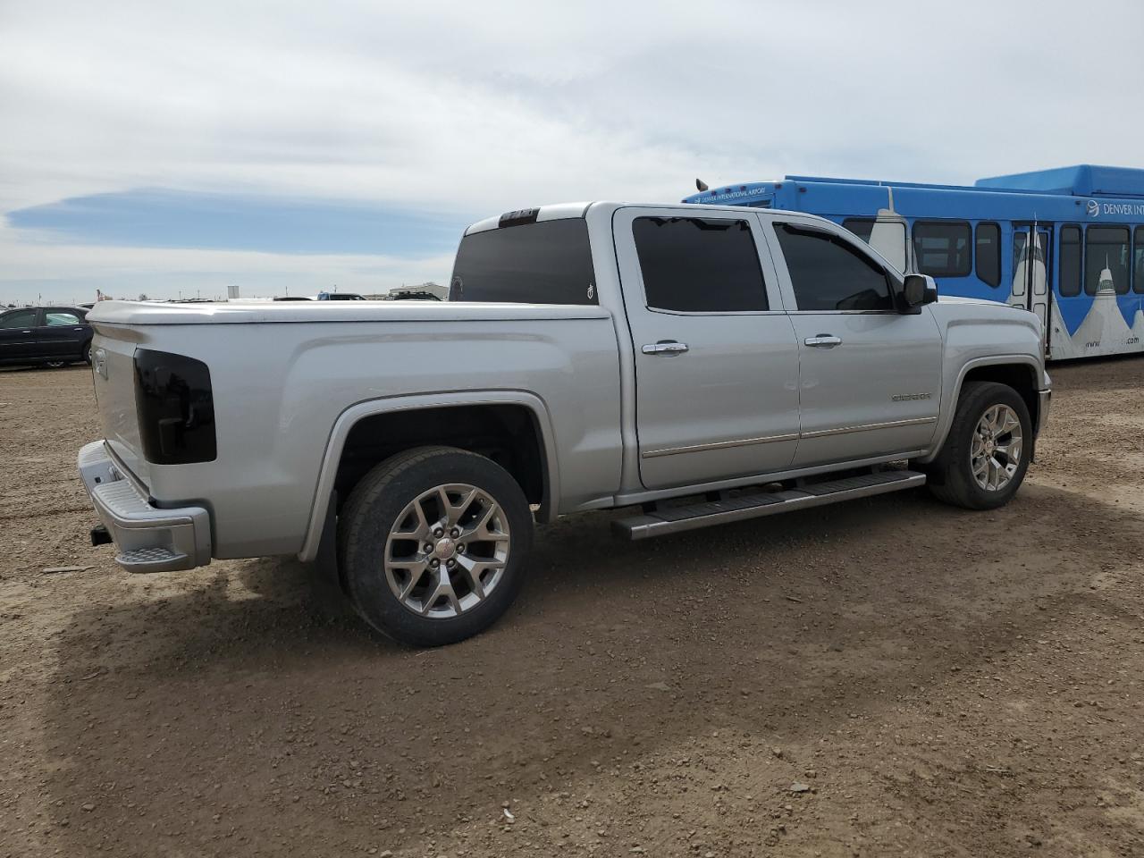 2015 GMC Sierra VIN 3GTP1VEC8FG478019 Copart auction photo, hail damage thumbnail 3