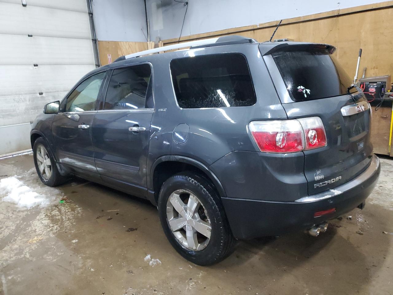 2011 GMC Acadia VIN 1GKKVSED0BJ103969 Copart auction photo, minor dent/scratches damage thumbnail 2