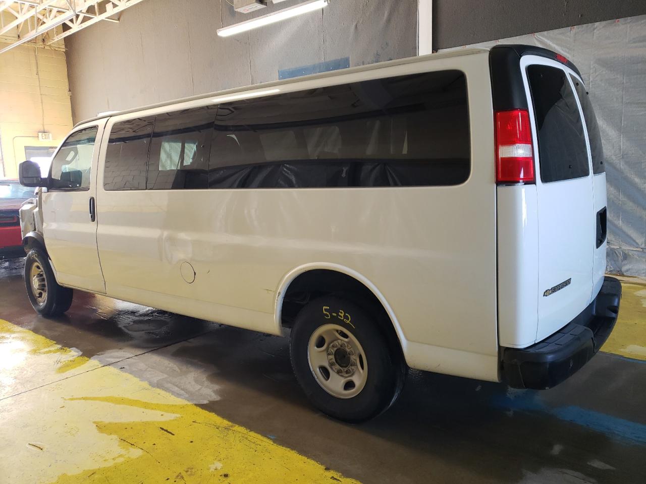 2022 Chevrolet Express VIN 1GAZGNFP2N1295097 Copart auction photo, front end / frame damage damage thumbnail 2