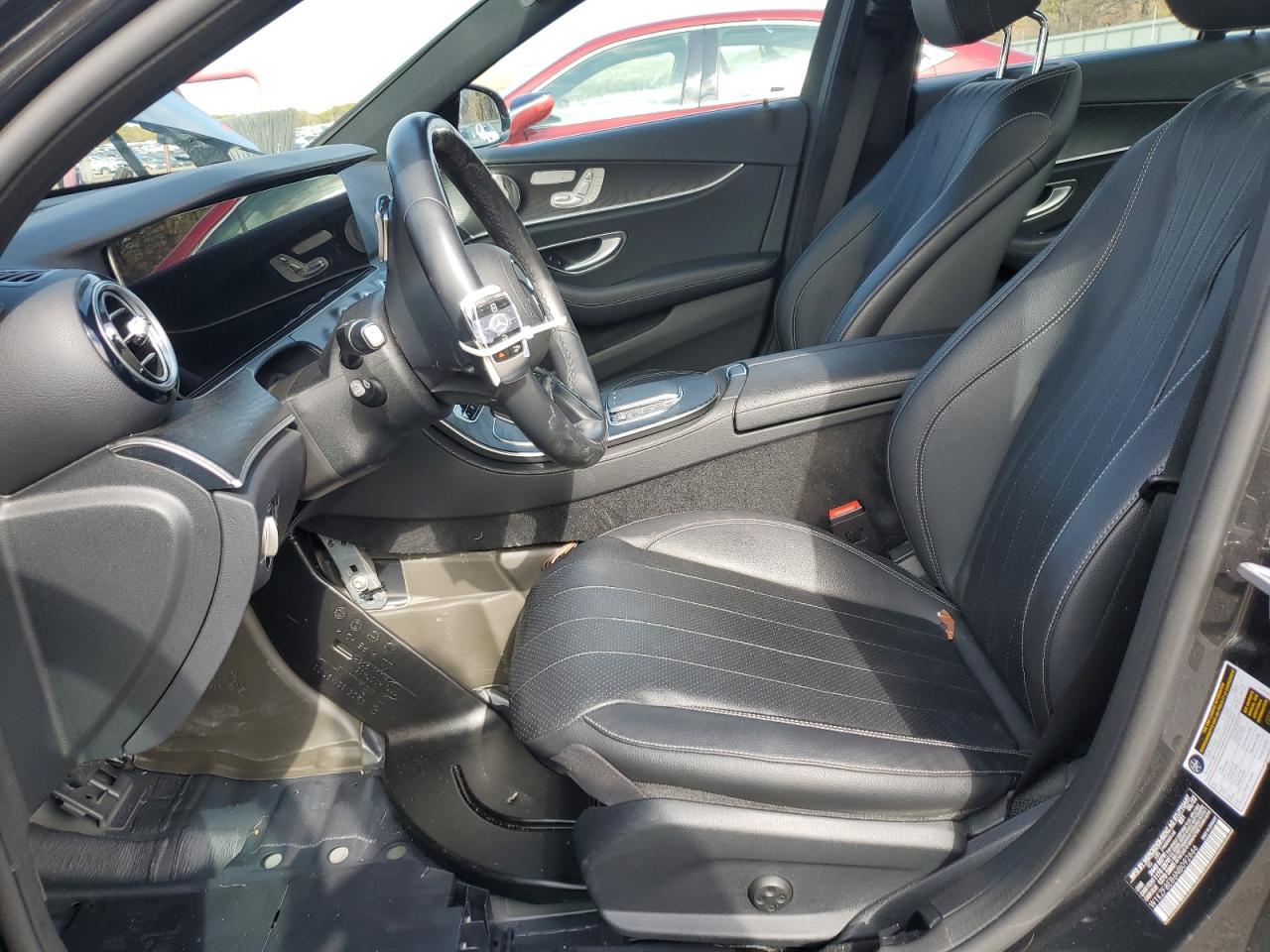 2022 Mercedes-Benz E-klasse VIN W1KZF8EB6NB092666 Copart auction photo, water/flood / undercarriage damage thumbnail 7