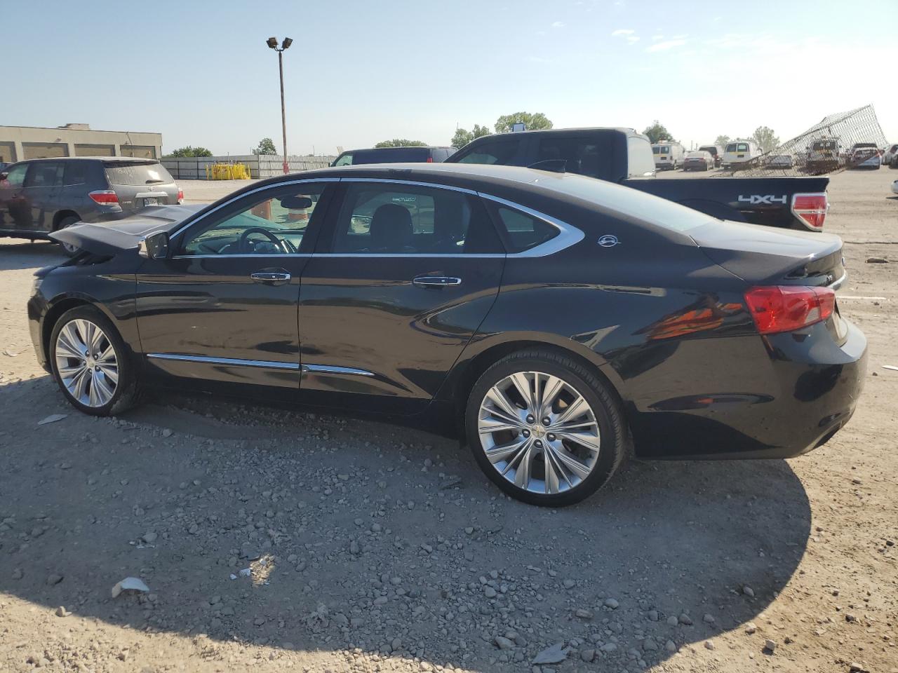 2018 Chevrolet Impala VIN 2G1125S37J9123359 Copart auction photo, front end / minor dent/scratches damage thumbnail 2