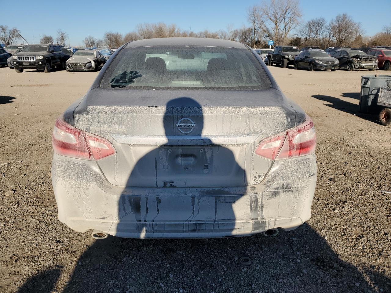 2016 Nissan Altima VIN 1N4AL3AP4GC232172 Copart auction photo, front end damage thumbnail 6